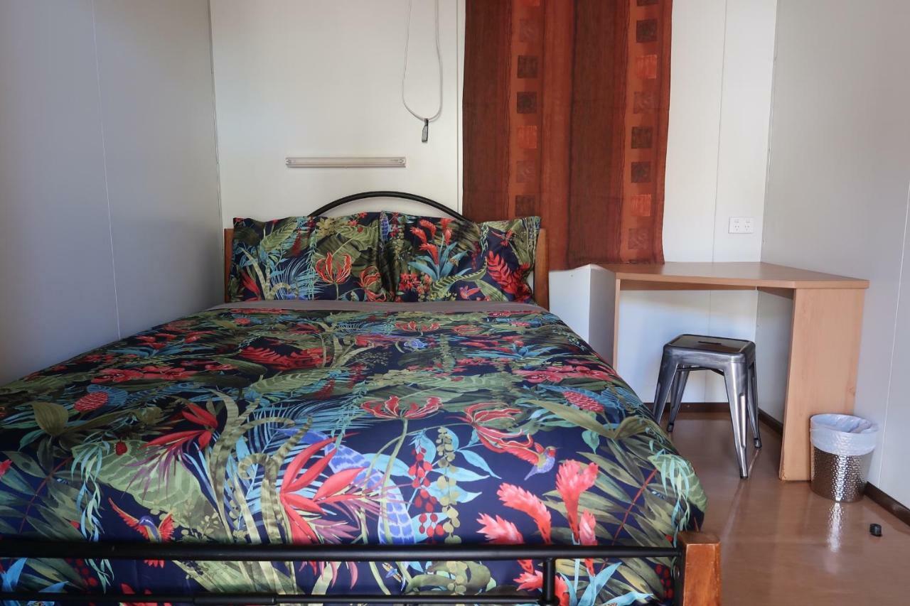 דרבי Mud Crab Motel מראה חיצוני תמונה
